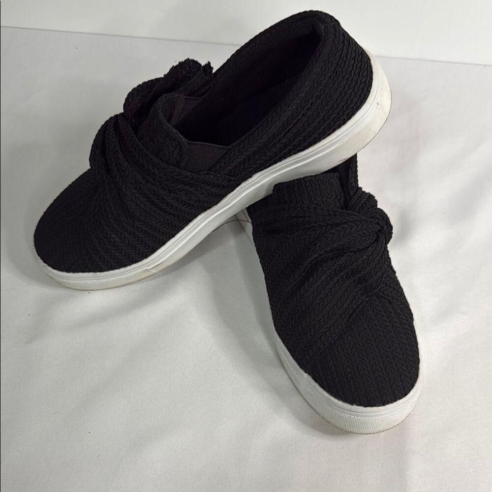 Unbranded Women's Black and White Footwear